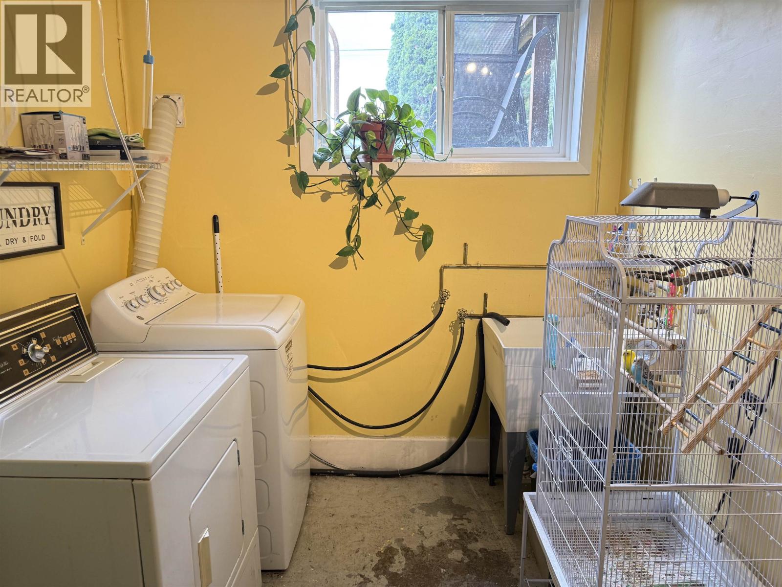 766 CARNEY STREET - Image 24