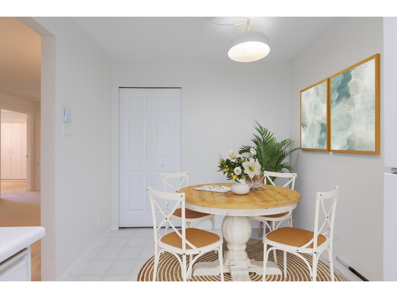 #206 1447 BEST Street, White Rock, British Columbia, V4B4E5, White Rock, British Columbia — photo 4 of 5