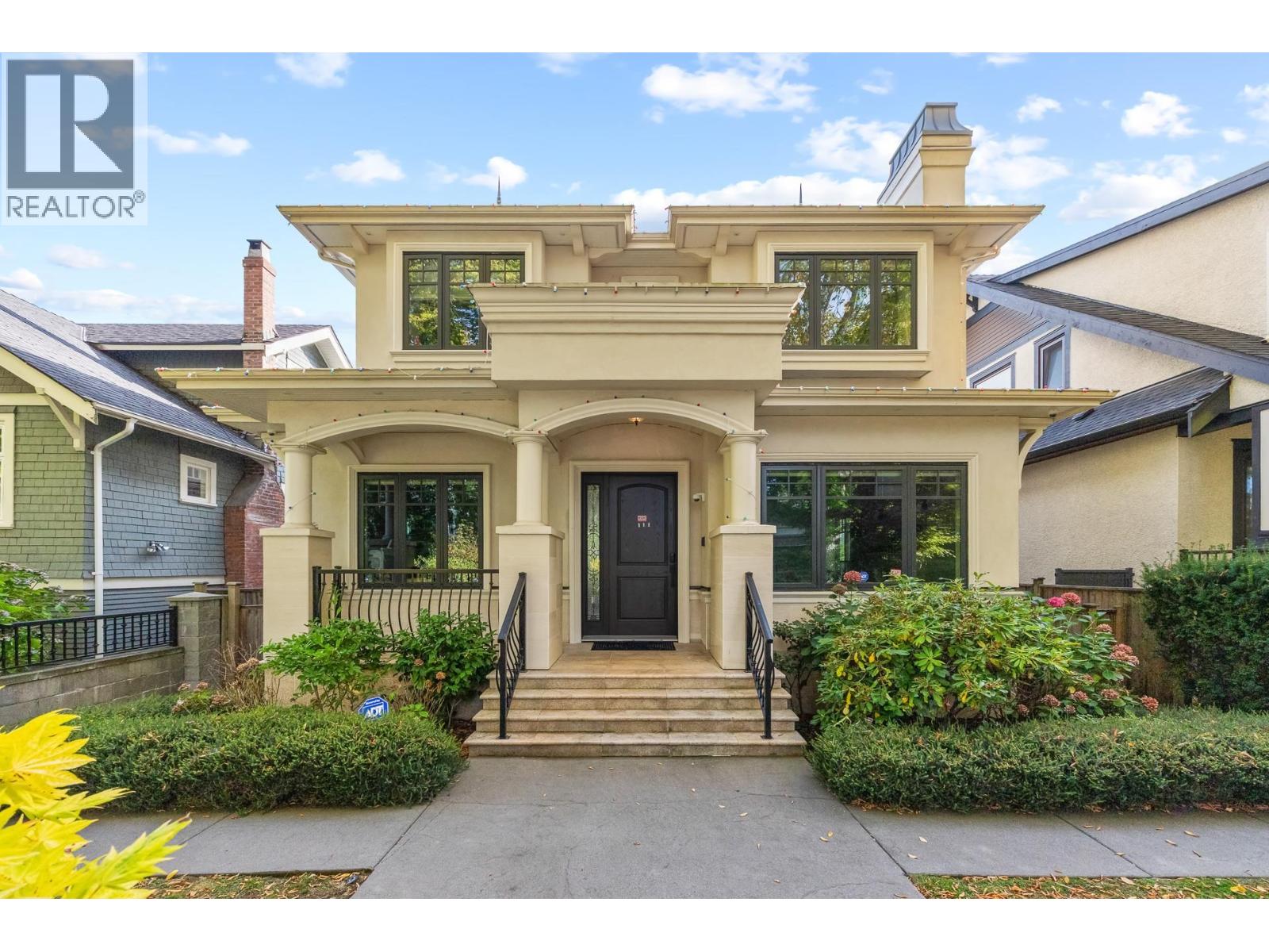 2756 W 38TH AVENUE