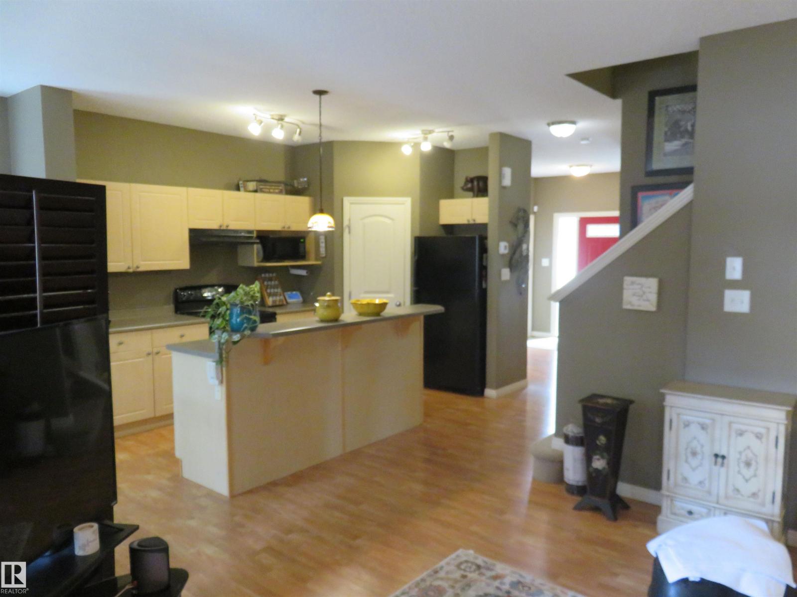 91 BIRCH PL - Image 17