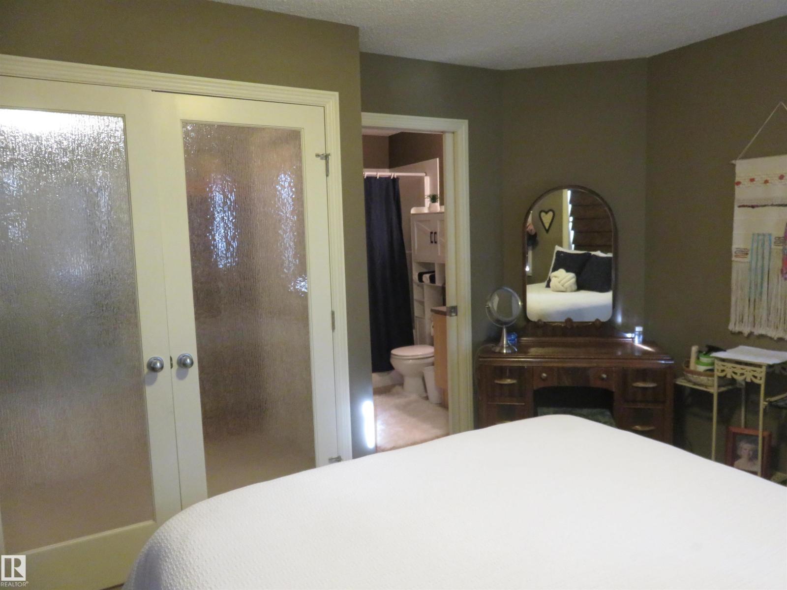 91 BIRCH PL - Image 23