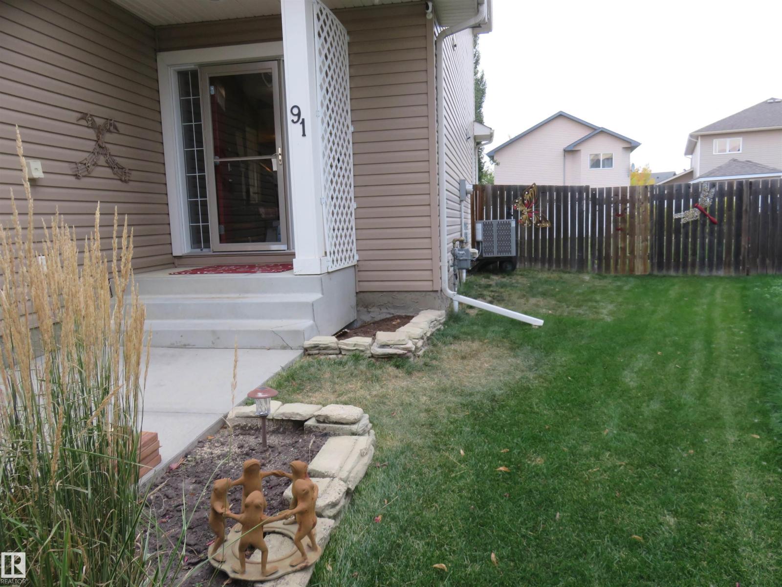 91 BIRCH PL, Fort Saskatchewan, Alberta, T8L0A5, Fort Saskatchewan, Alberta — photo 2 of 5