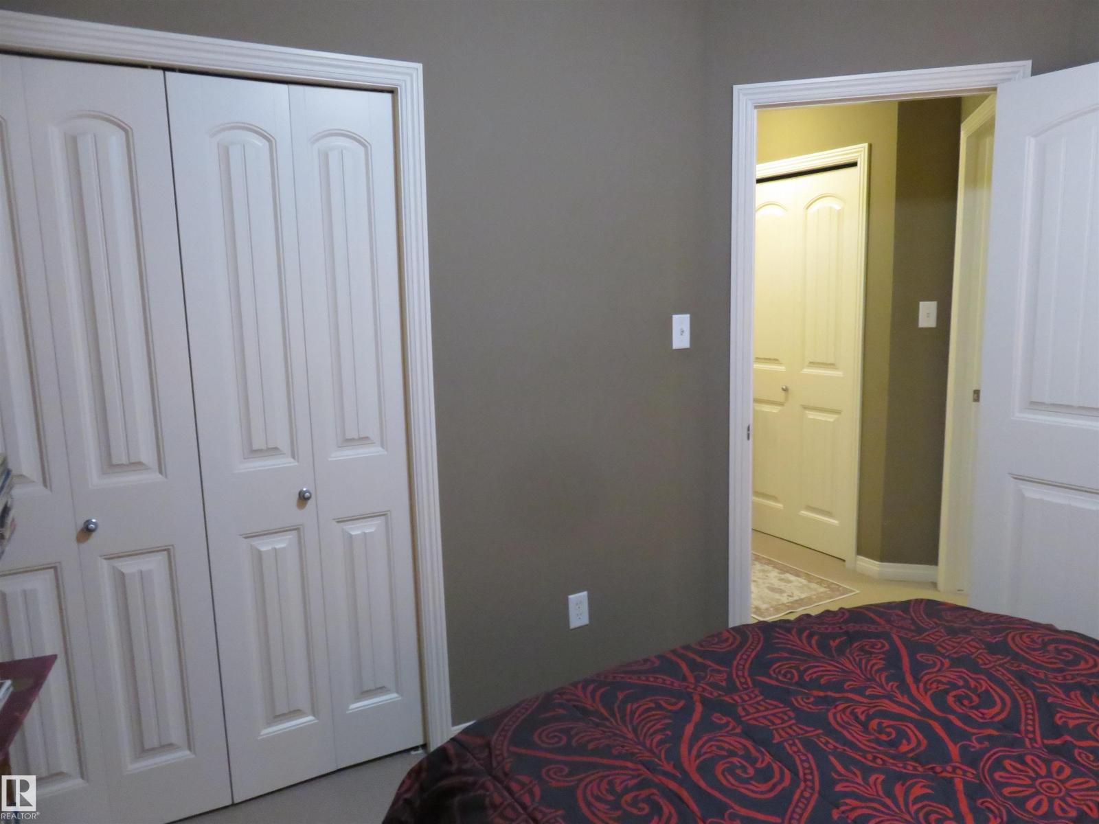 91 BIRCH PL - Image 30