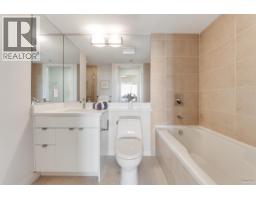 1106 2978 Glen Drive, Coquitlam, BC V3B0C3 Photo 8