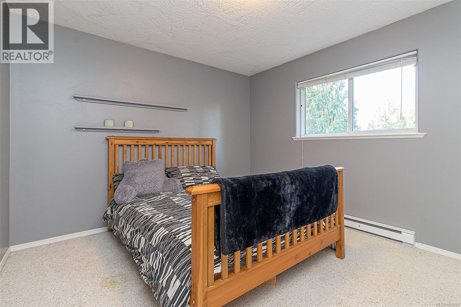 1111 Fern Ridge Dr - Image 28