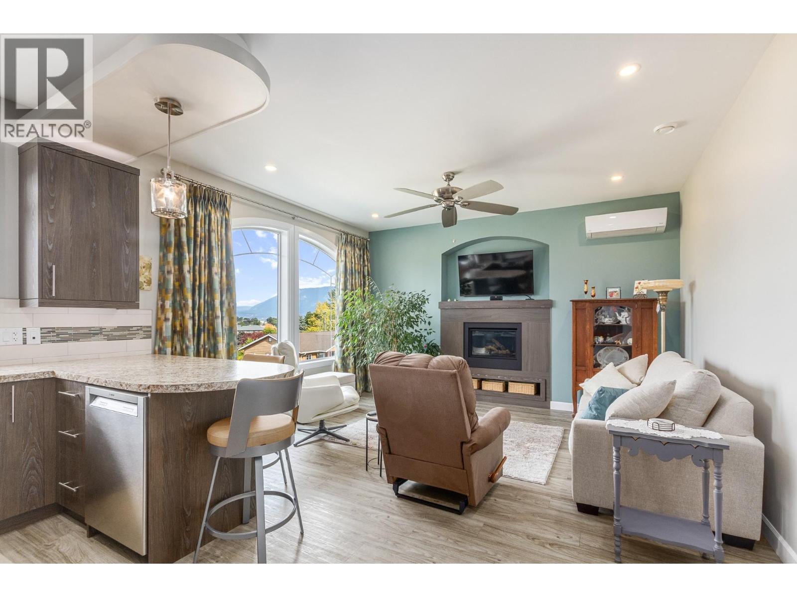 #27 1070 1 Street SE - 5