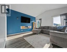12118 103a Street, Grande Prairie, AB T8V2L5 Photo 11