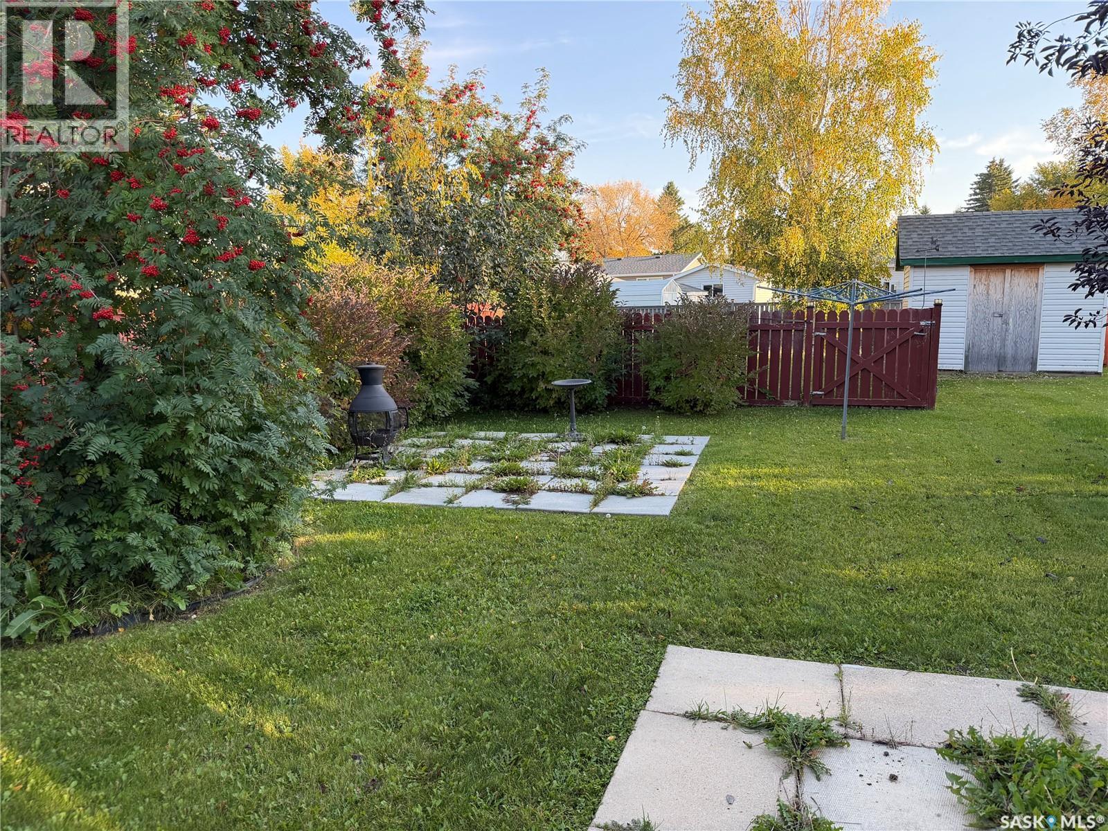 305 Churchill DRIVE, Melfort — photo 24