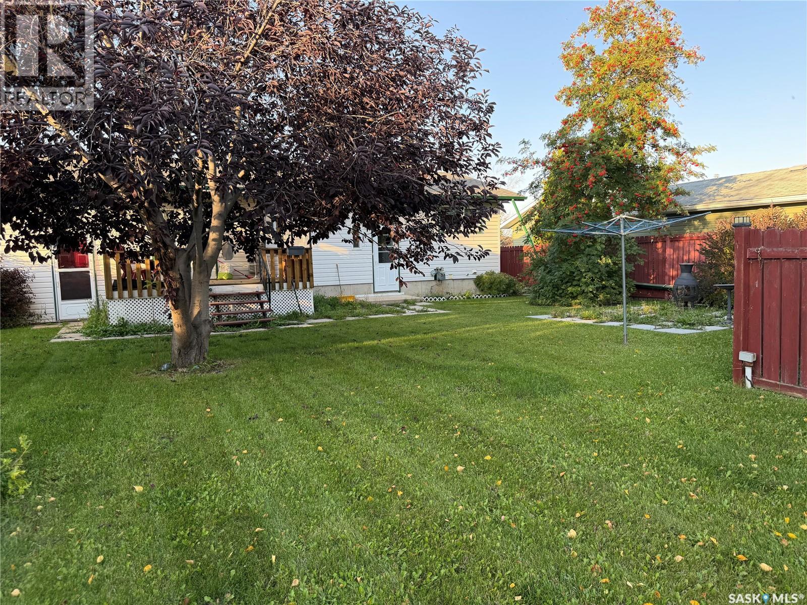 305 Churchill DRIVE, Melfort — photo 30