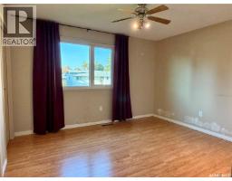 305 Churchill Drive, Melfort, SK S0E1A0 Photo 16