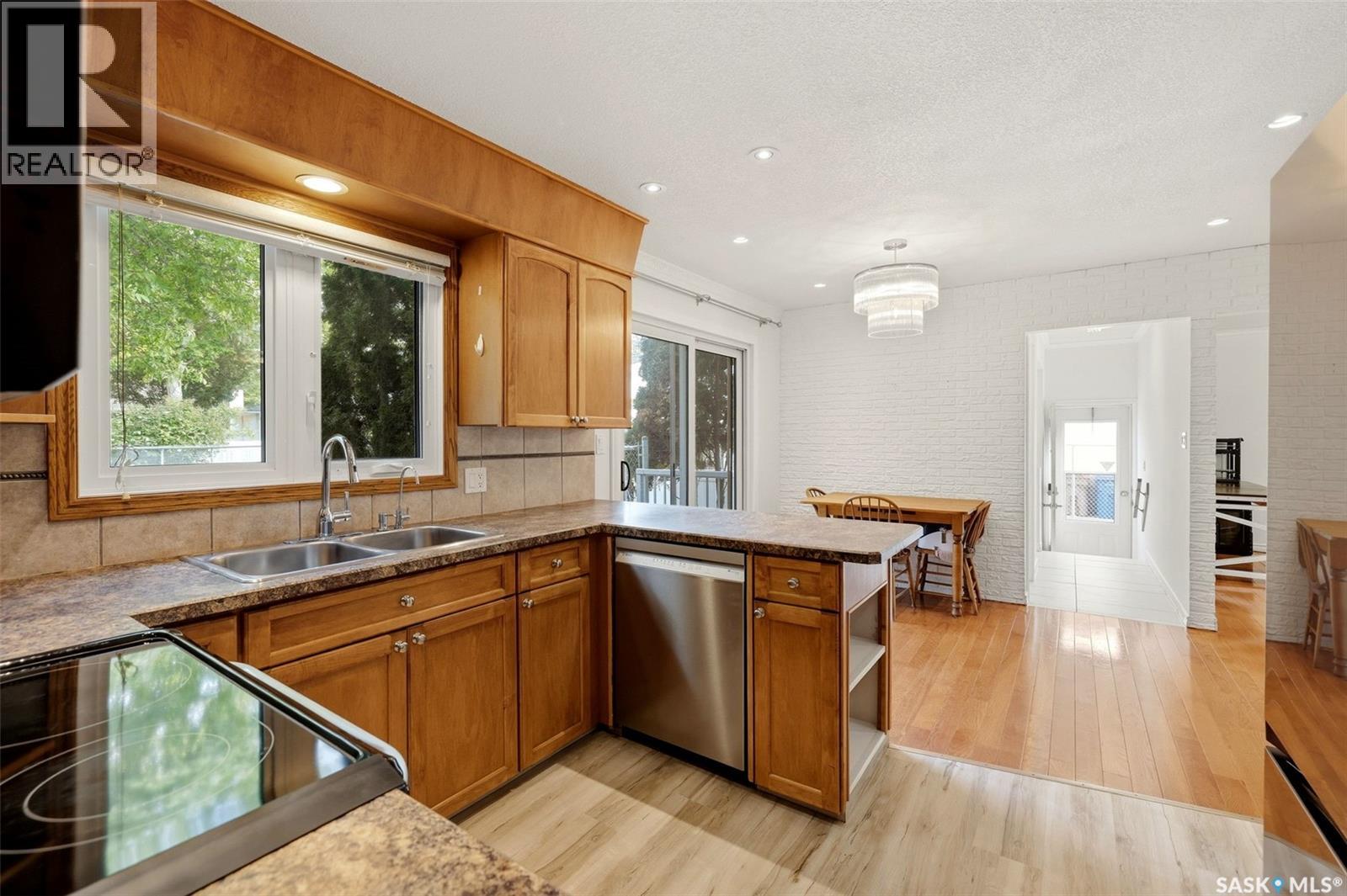6218 Sherwood DRIVE - 15