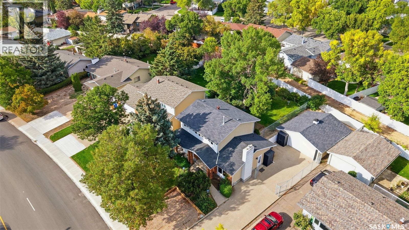 6218 Sherwood DRIVE - 43