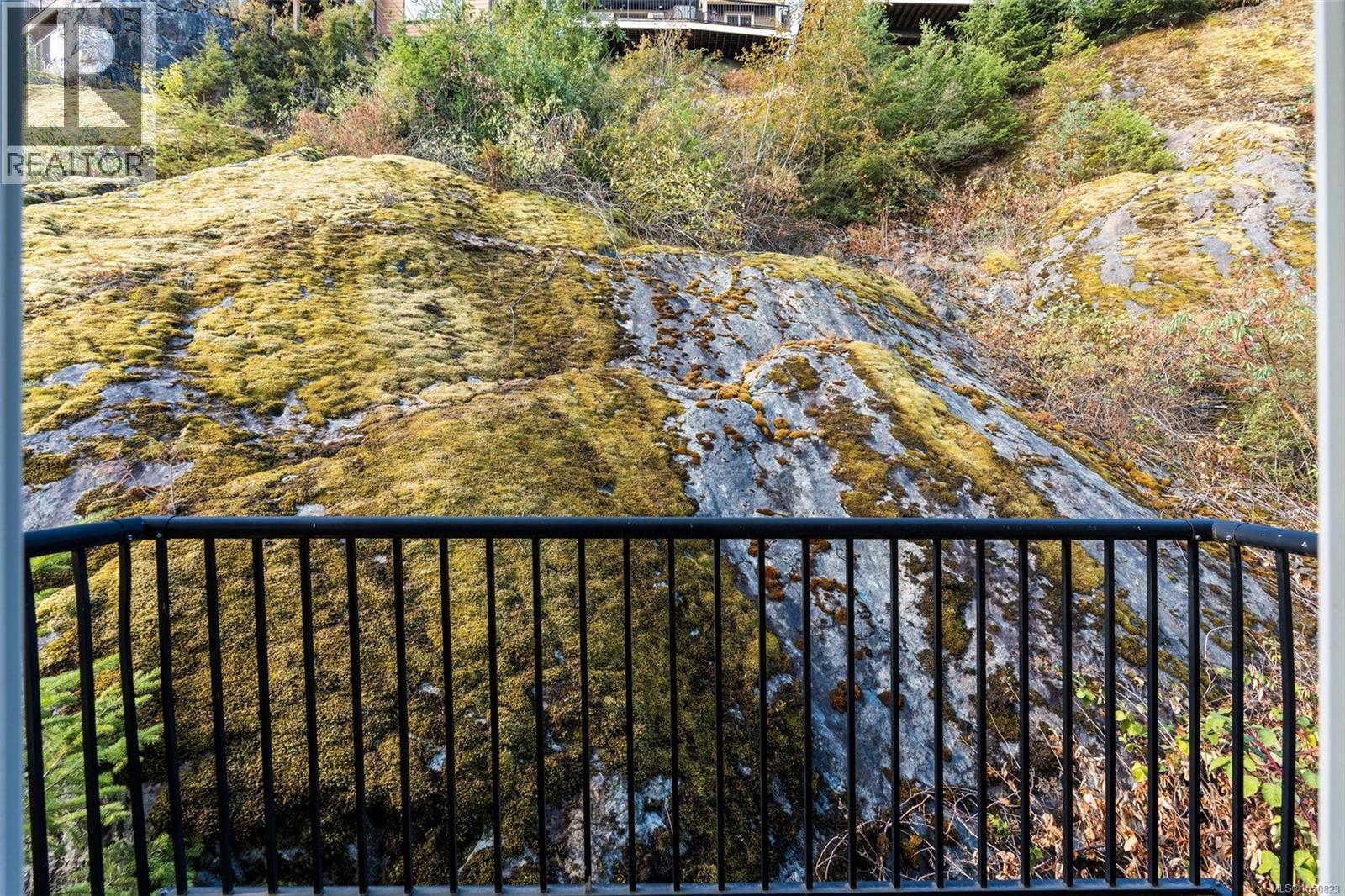 2079 Longspur Dr - 22