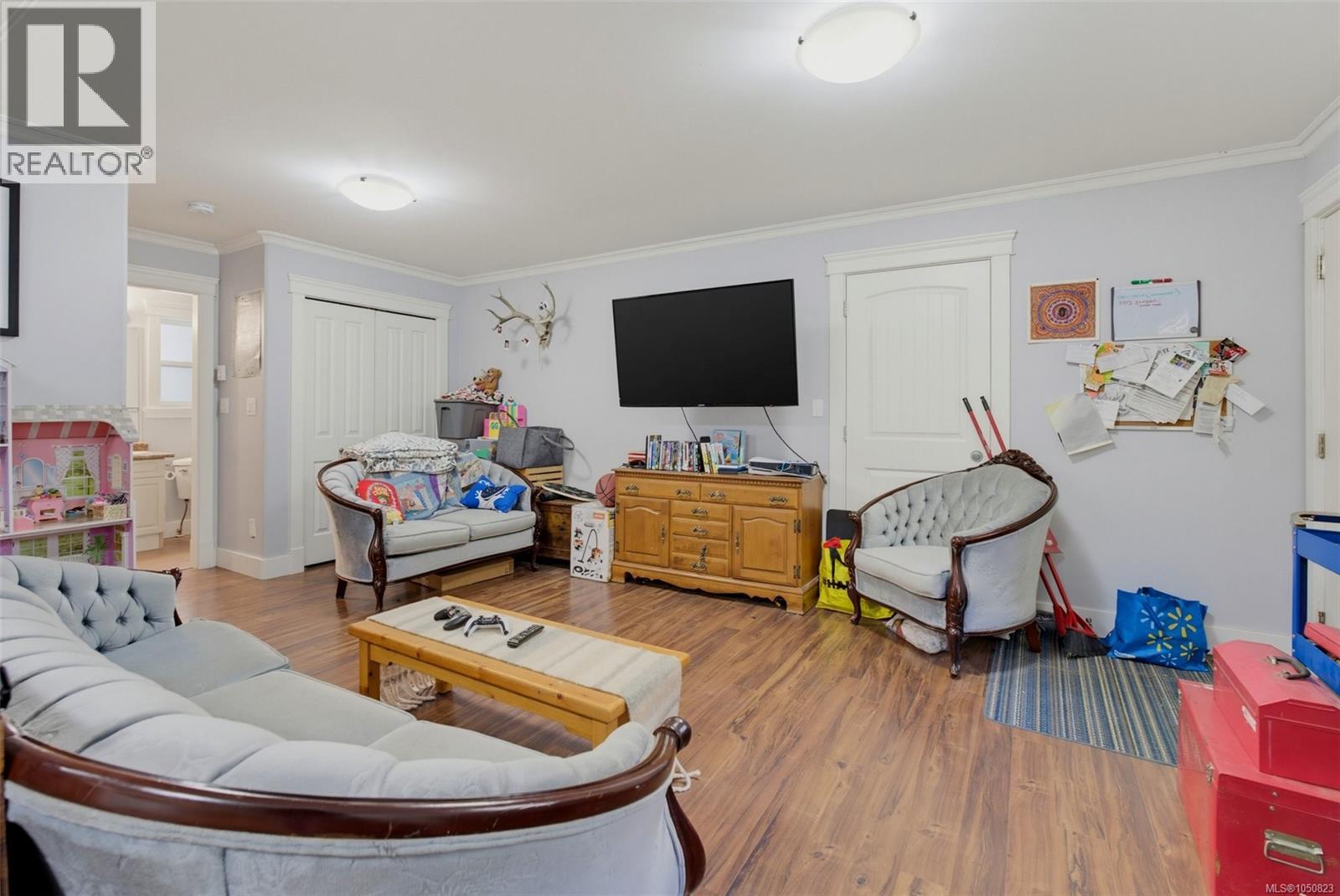 2079 Longspur Dr - 28