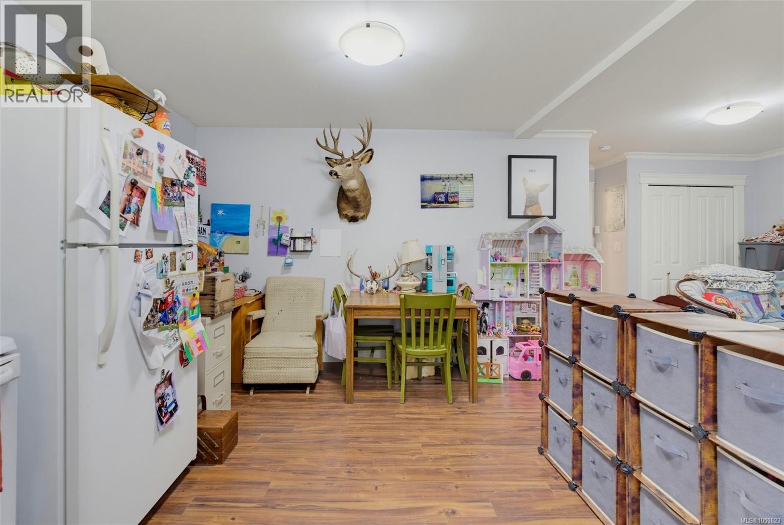 2079 Longspur Dr - Image 31