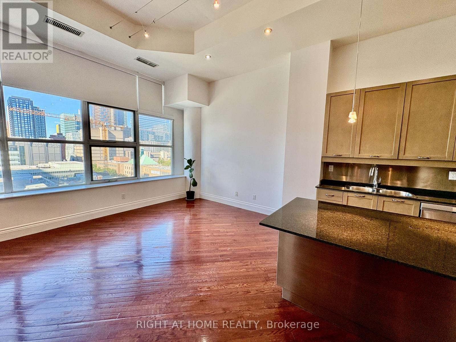 808 - 155 DALHOUSIE STREET, Toronto (Church-Yonge Corridor) — photo 5