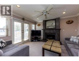 449 E 16th Street, North Vancouver, BC V7L2T4 Photo 13