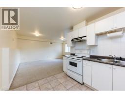 449 E 16th Street, North Vancouver, BC V7L2T4 Photo 29