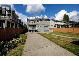 449 E 16th Street, North Vancouver, BC V7L2T4 Photo 36