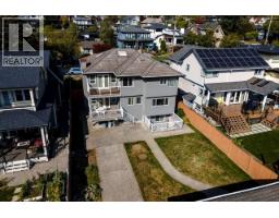 449 E 16th Street, North Vancouver, BC V7L2T4 Photo 38