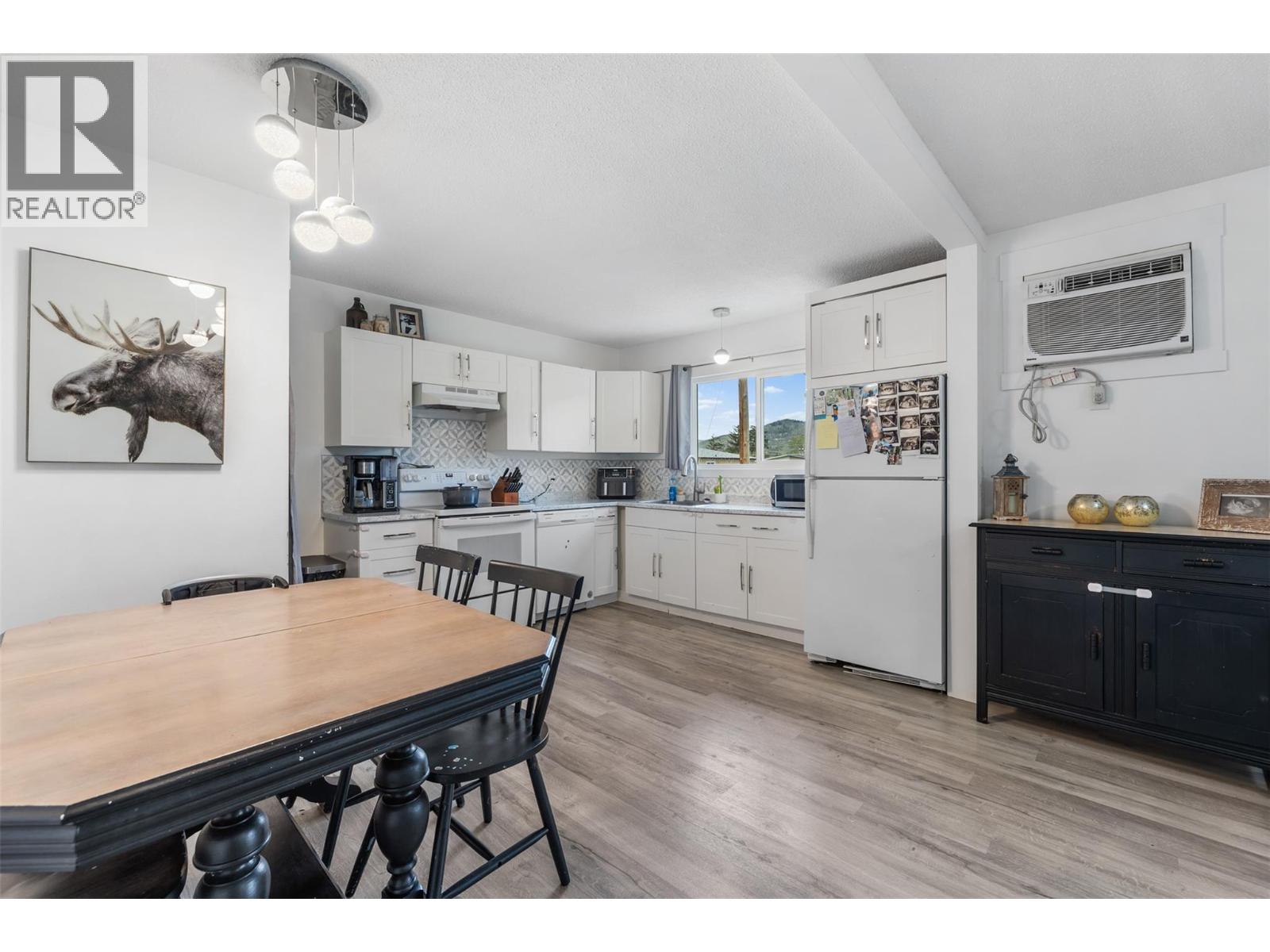 1801 42A Street - 3