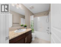 235 Mckenzie Towne Link Se, Calgary, AB T2Z1C9 Photo 24