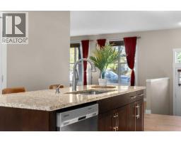 235 Mckenzie Towne Link Se, Calgary, AB T2Z1C9 Photo 11