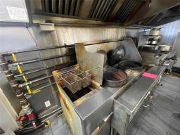 899 Portage Avenue, Winnipeg, MB R3G0P3 Photo 6