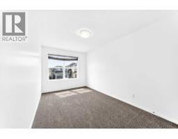 4pc Bathroom - 190 Sage Bluff Rise Nw, Calgary, AB T3R1W3 Photo 15
