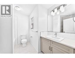 4pc Bathroom - 190 Sage Bluff Rise Nw, Calgary, AB T3R1W3 Photo 19