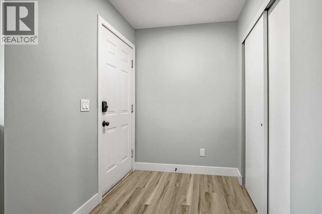 68 Falconridge Close NE - photo 21