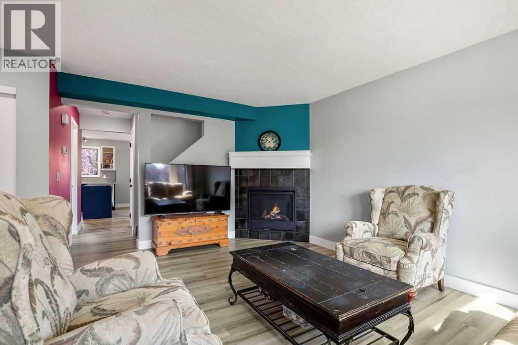 68 Falconridge Close NE - photo 24