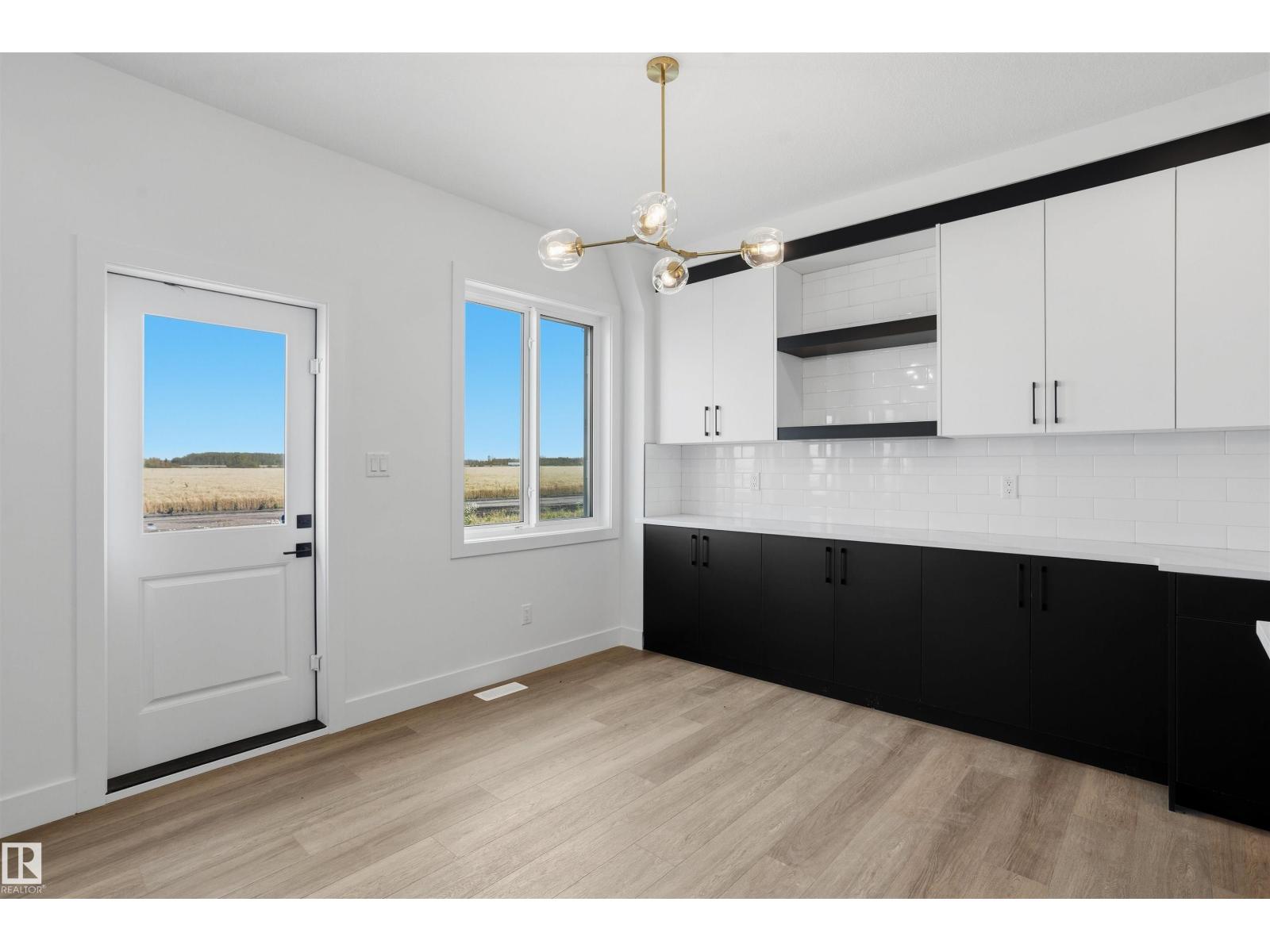 780 Bank DR - 14