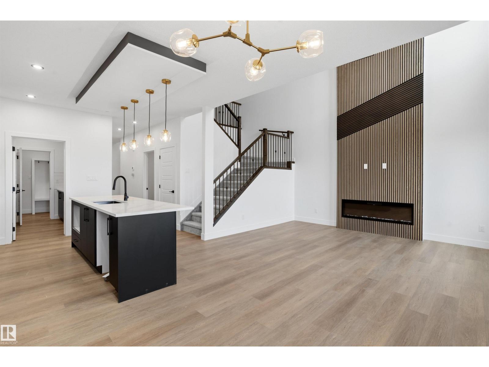 780 Bank DR - 15