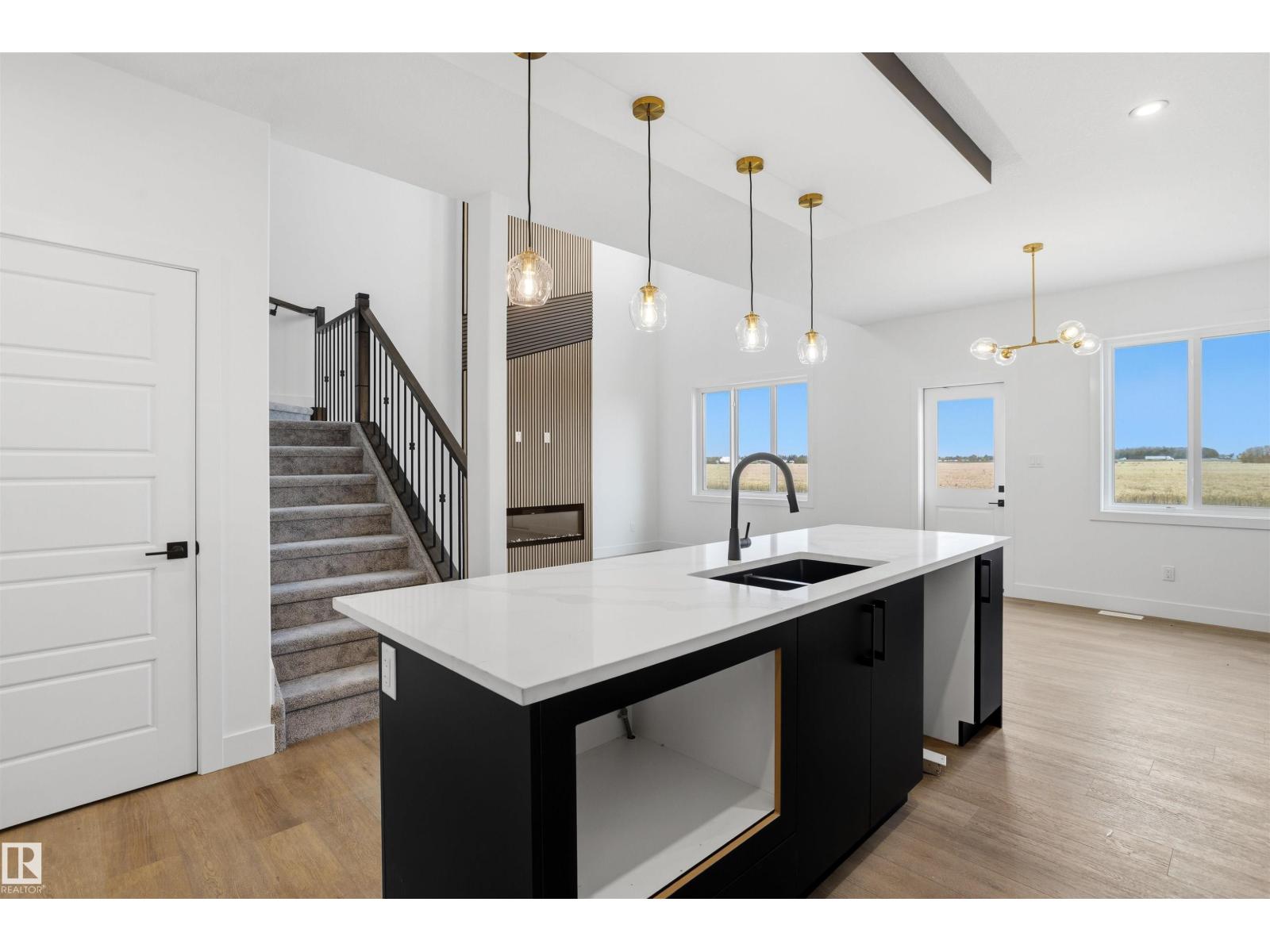 780 Bank DR - Image 17