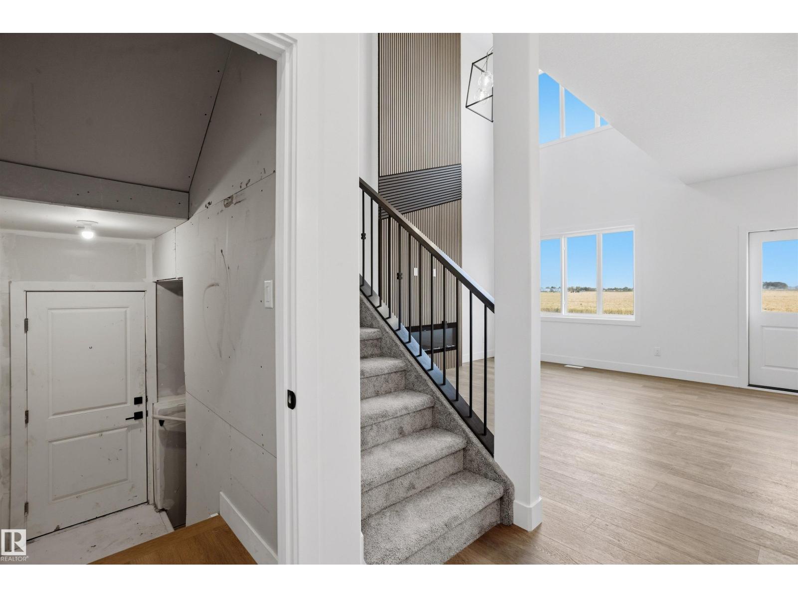 780 Bank DR - 24