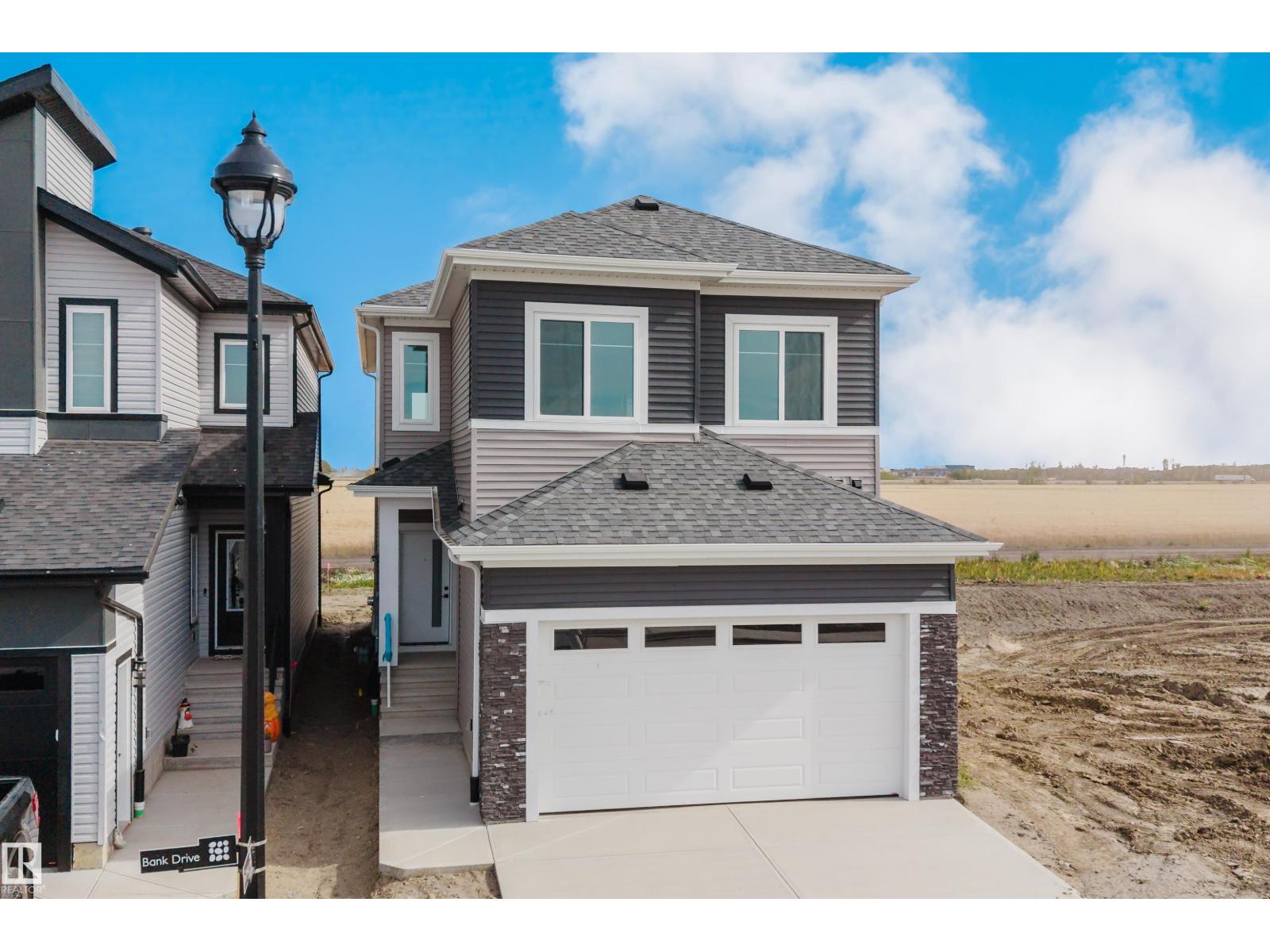 780 Bank DR - 2