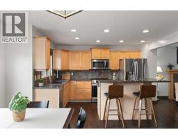 4pc Bathroom - 161 Prestwick Close Se, Calgary, AB T2Z4Y3 Photo 9