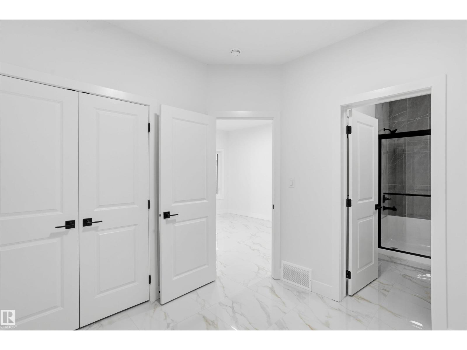 4210 63 ST - 7