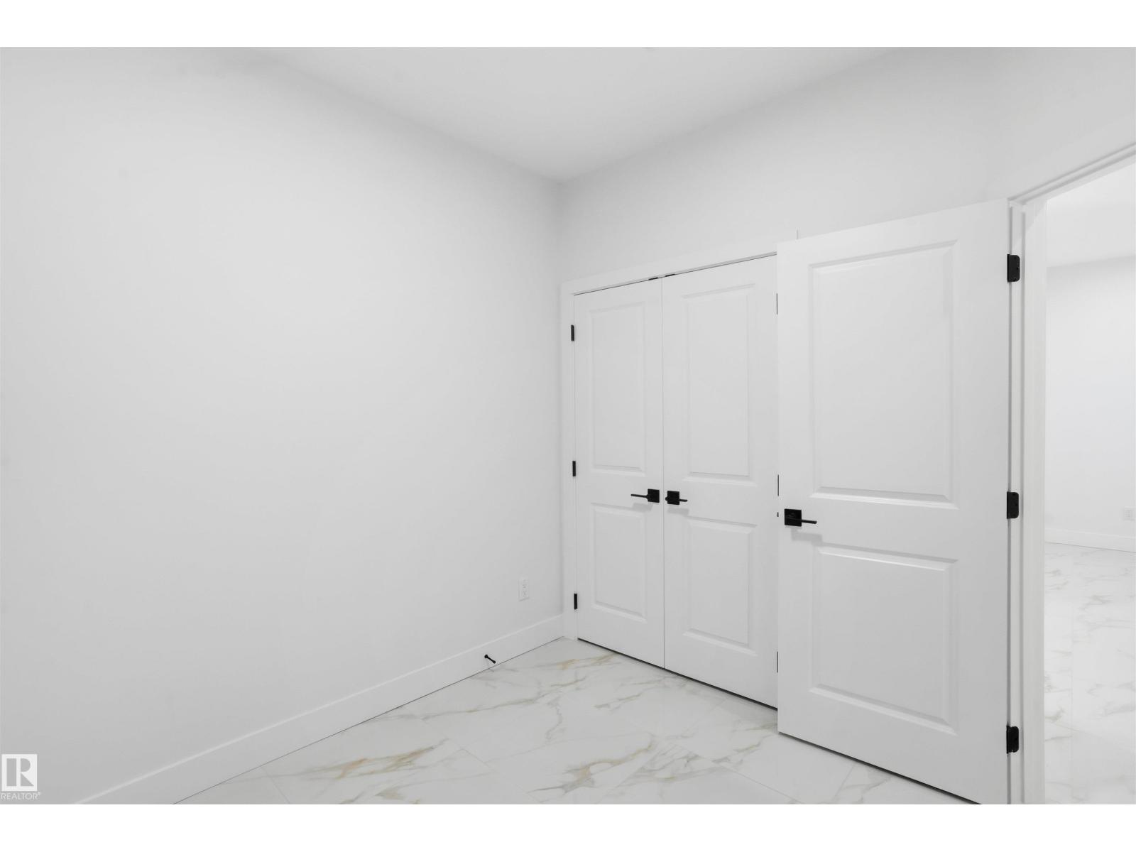 4210 63 ST - 8