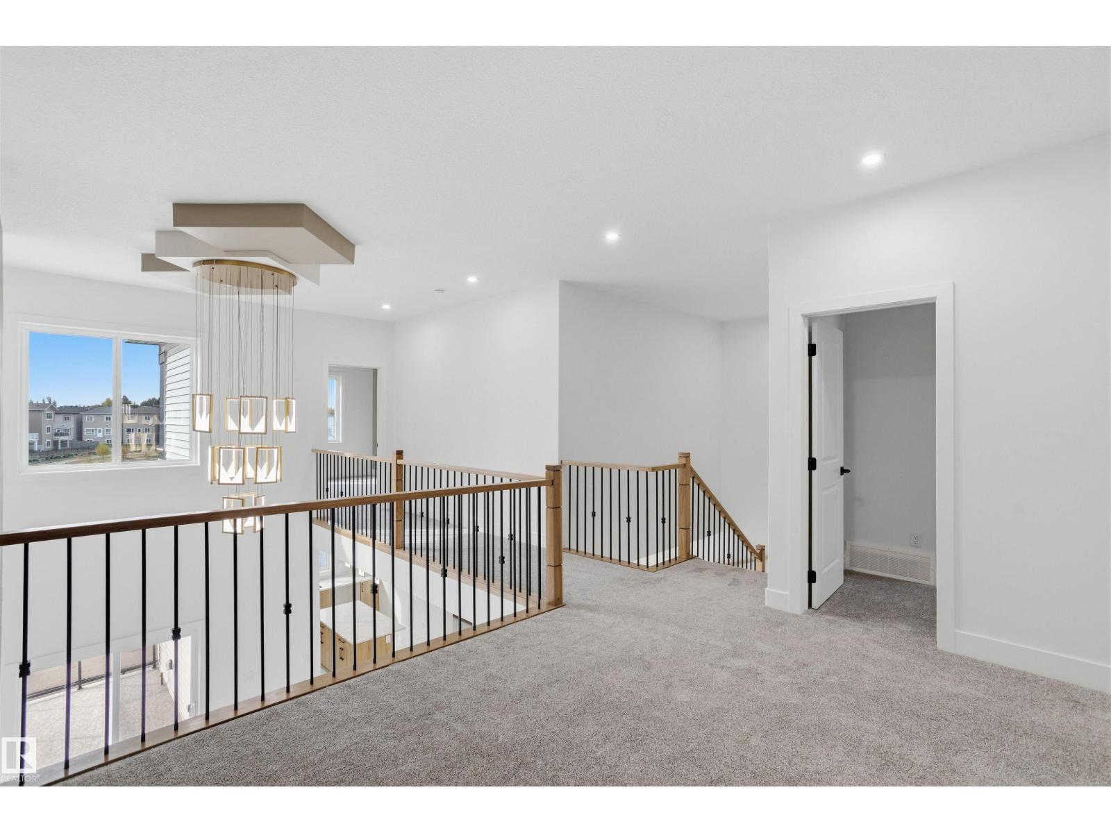 4210 63 ST - 29
