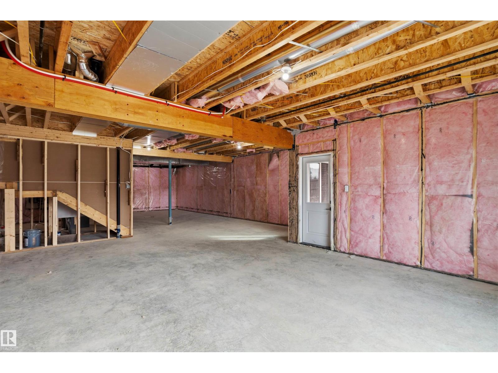 4210 63 ST - 48