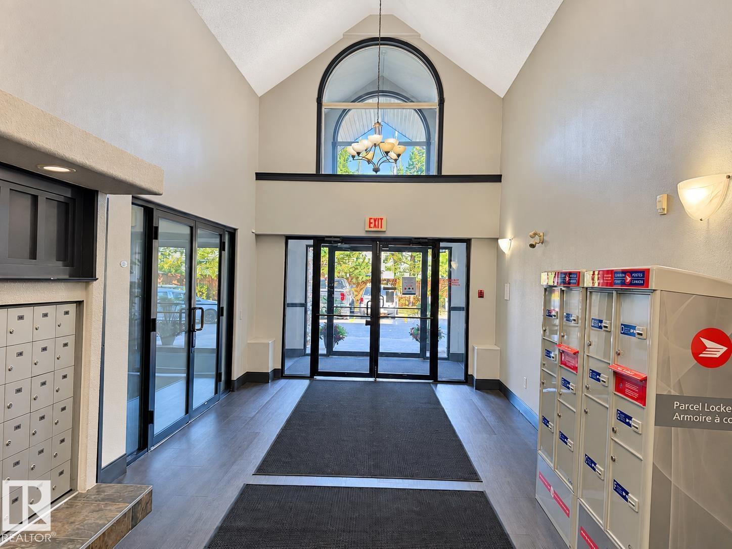 #224 3425 19 ST NW - 4