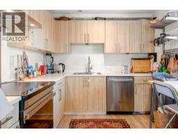 140-142 St. Patricks Avenue, North Vancouver, BC V7L3N2 Photo 7