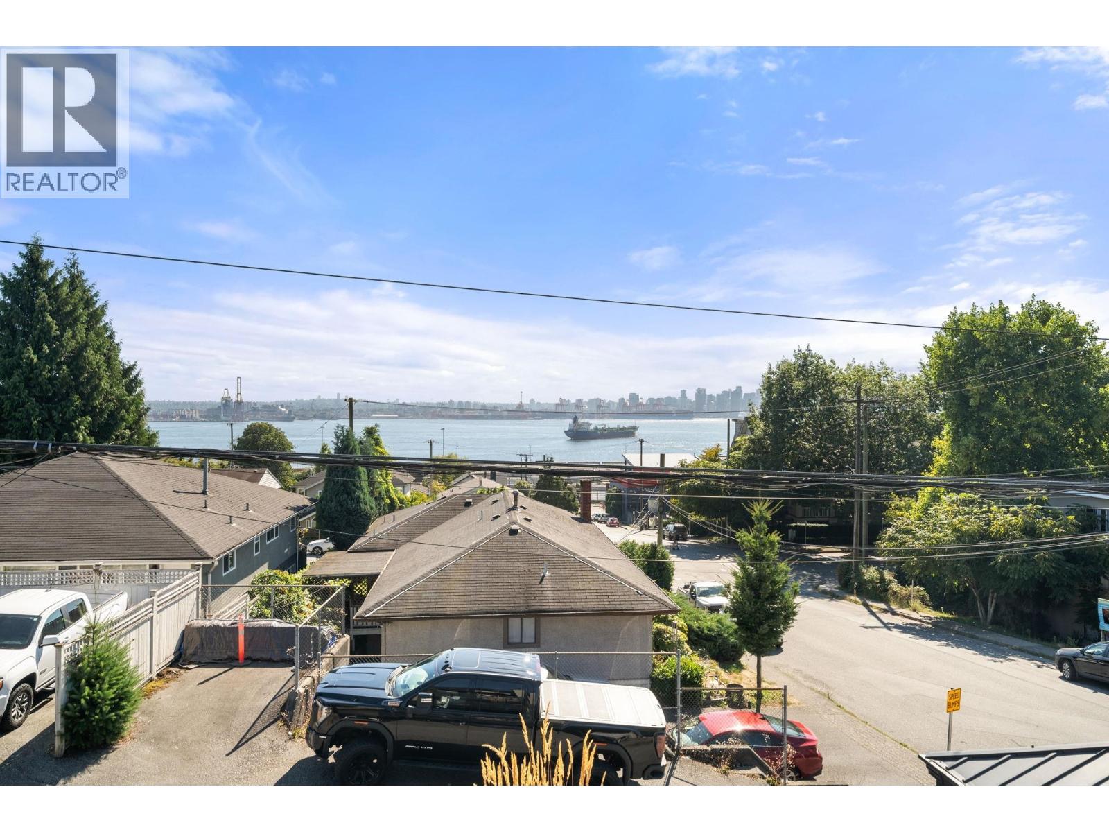 140-142 ST. PATRICKS AVENUE, North Vancouver — photo 28
