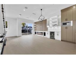 102 166xx 18a Avenue, Surrey, BC V3Z9X5 Photo 11