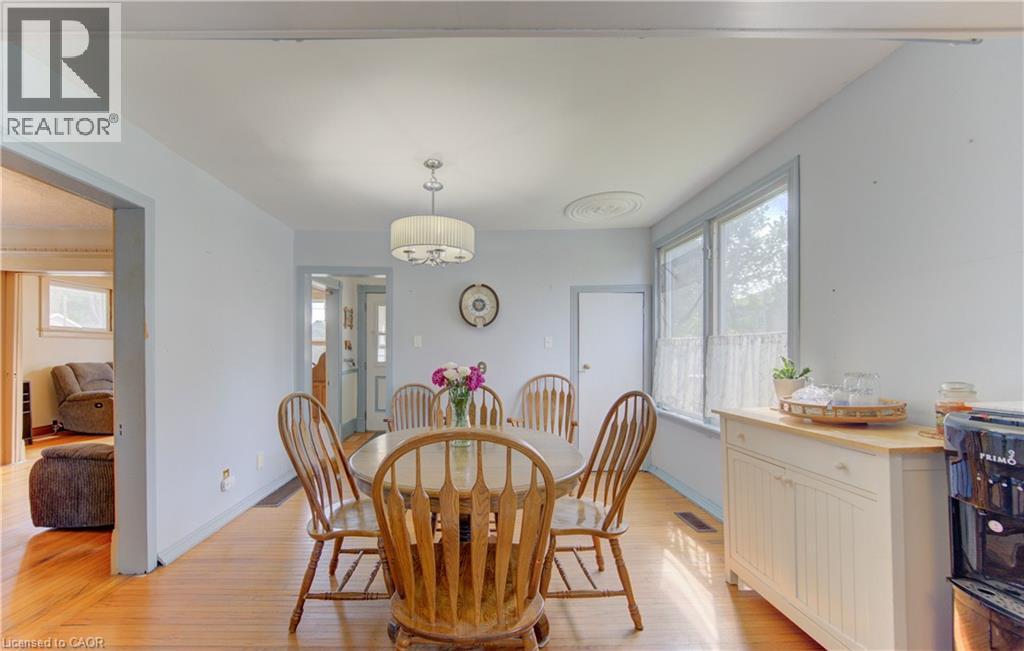 37 BAIRD Street S, Bright — photo 12