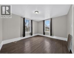 12 Fleet Street, Brantford, ON N3T3S7 Photo 27