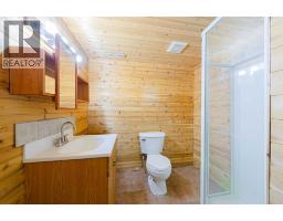 130 Somerglen Way Sw, Calgary, AB T2Y4B2 Photo 24