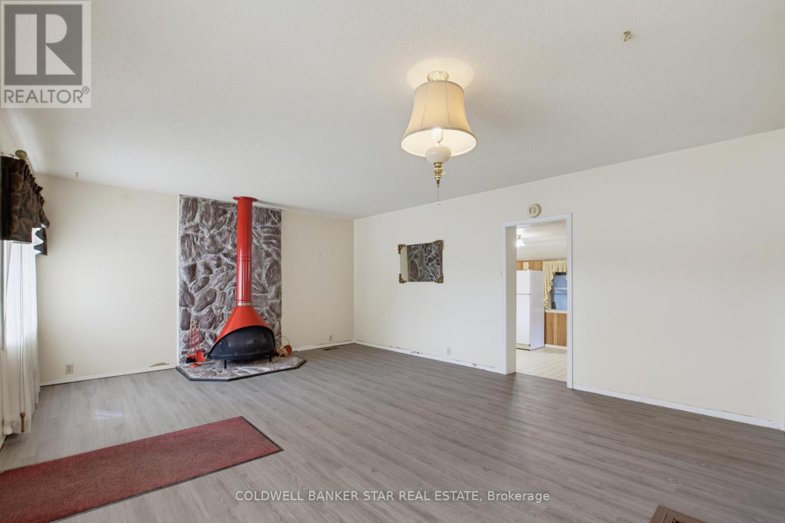 14 WASHINGTON STREET, Lambton Shores (Forest) — photo 11